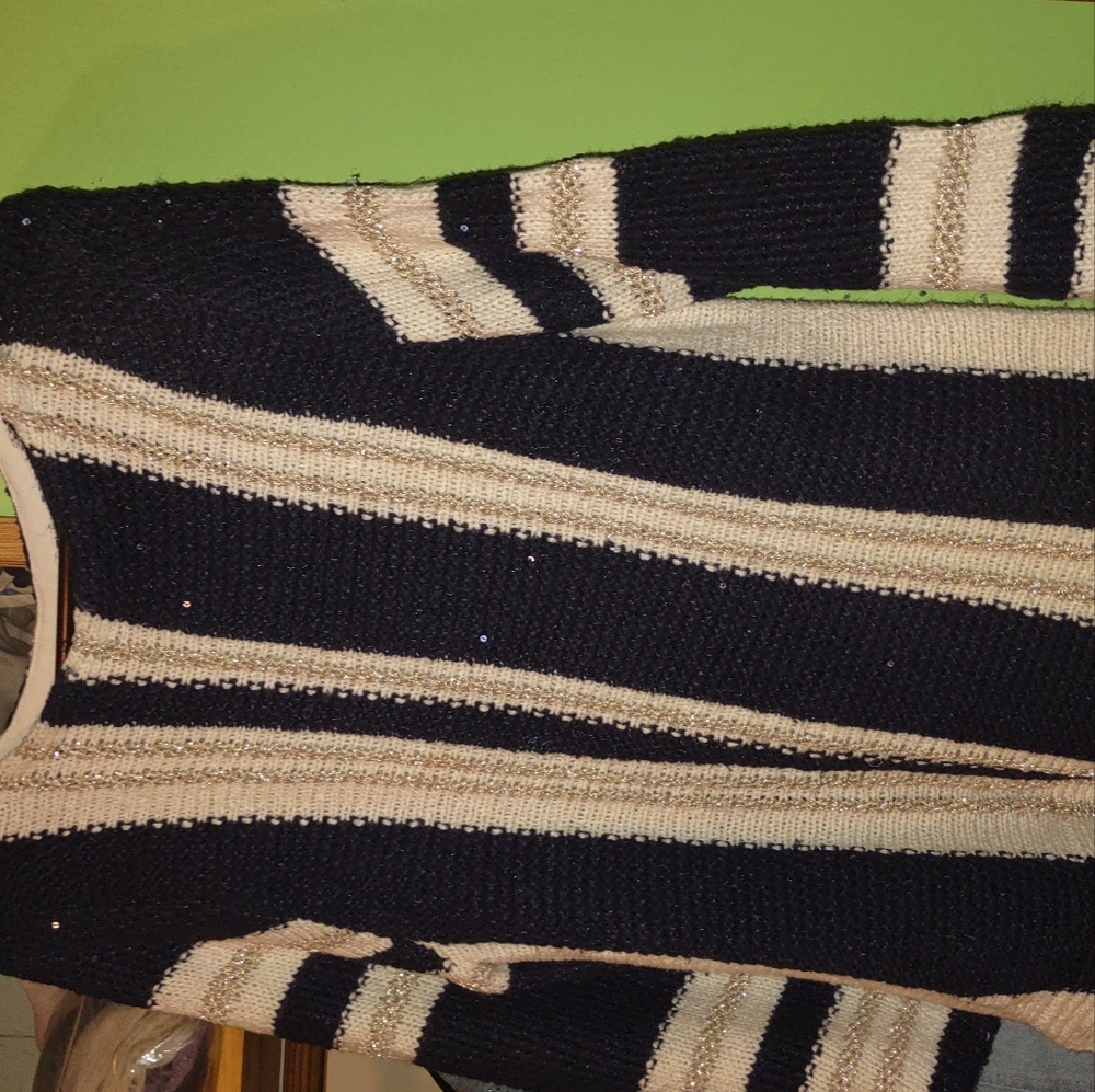 Chico's Navy and Cream Knit Sweater